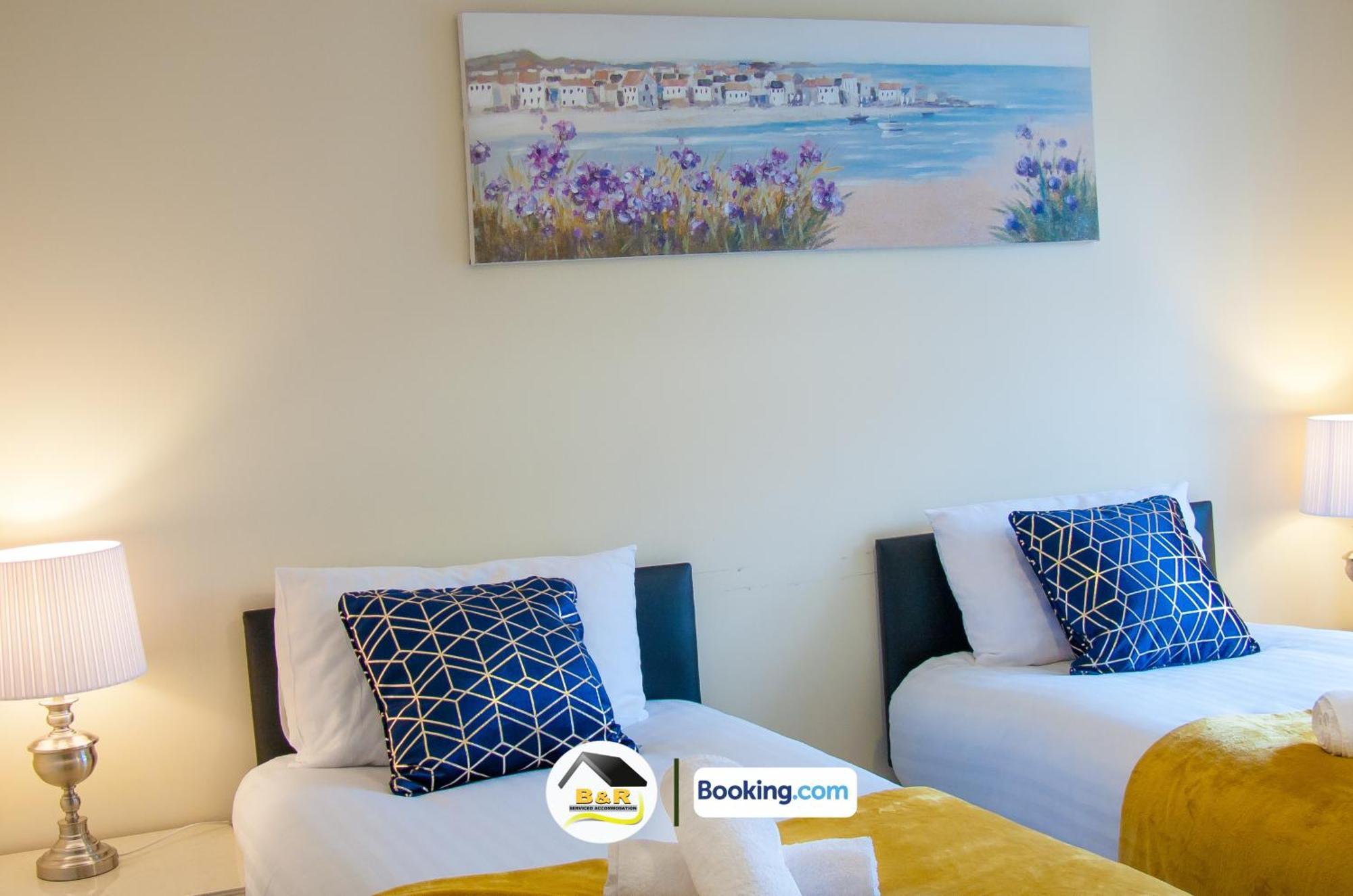 3 Bedroom House By B And R Serviced Accommodation Amesbury With Super Fast Wi-Fi 145Mbps Dış mekan fotoğraf